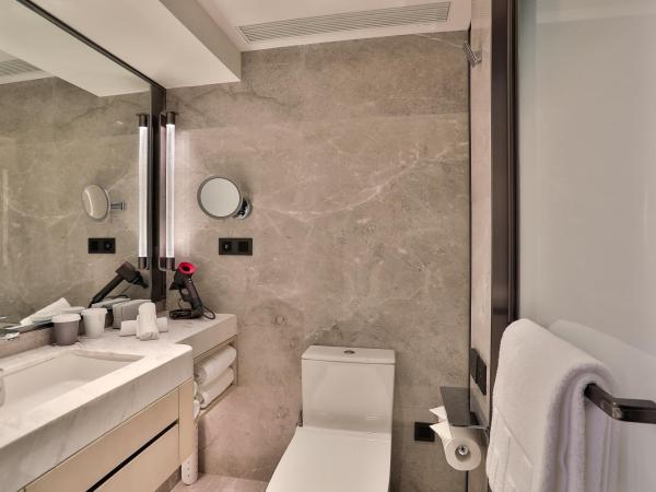 Narada Grand Hotel Zhejiang : photo 6 de la chambre chambre affaires lit queen-size