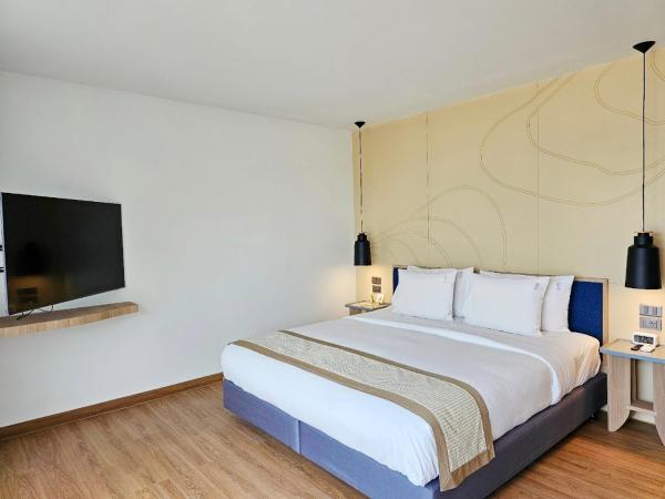 Phi Phi Holiday Resort : photo 4 de la chambre chambre premier côté plage