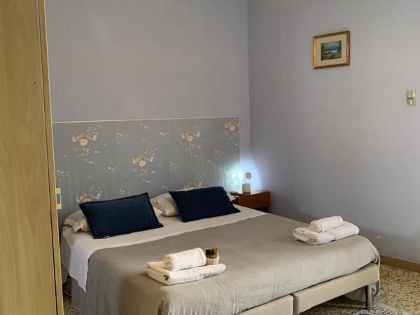 Luna Piena B&B : photo 2 de la chambre chambre double ou lits jumeaux