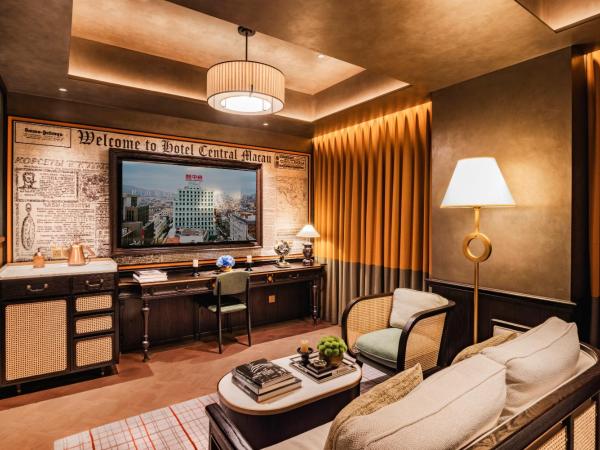 Hotel Central Macau : photo 3 de la chambre chambre lit queen-size avec balcon