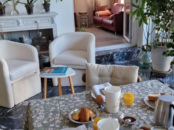 La canadienne : photo 1 de la chambre chambre double avec salle de bains privative