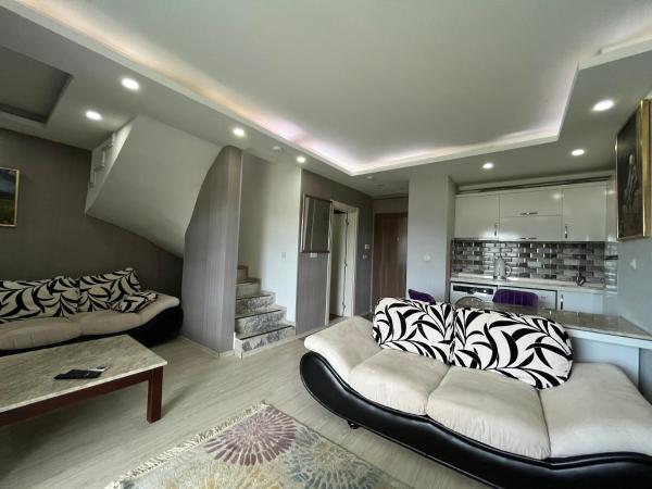 Gardenya Lara Suit Hotel : photo 6 de la chambre suite familiale