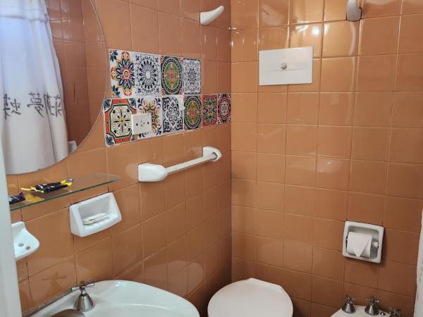 HOTEL EXPRESS MENDOZA : photo 7 de la chambre chambre triple