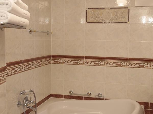 Hotel Vila Livia : photo 2 de la chambre suite 2 chambres