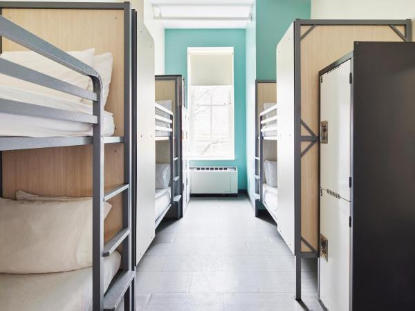 HI New York City Hostel : photo 1 de la chambre lit dans dortoir pour hommes de 6 lits