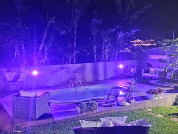 Namorada Brava Guest House : photo 5 de la chambre chambre double - vue sur jardin