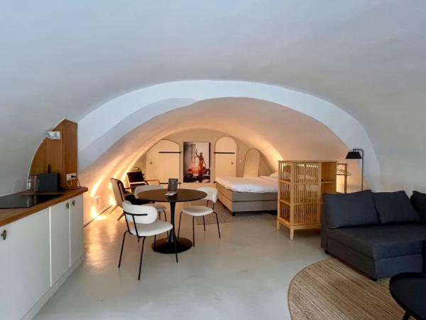 Court Hotel Utrecht City Centre : photo 2 de la chambre studio lit king-size deluxe