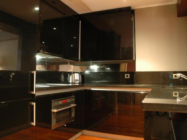 Washington Parquesol Suites & Hotel : photo 7 de la chambre studio