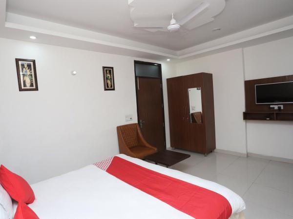 Hotel Levanti Near Aravali Biodiversity Park : photo 3 de la chambre chambre double standard