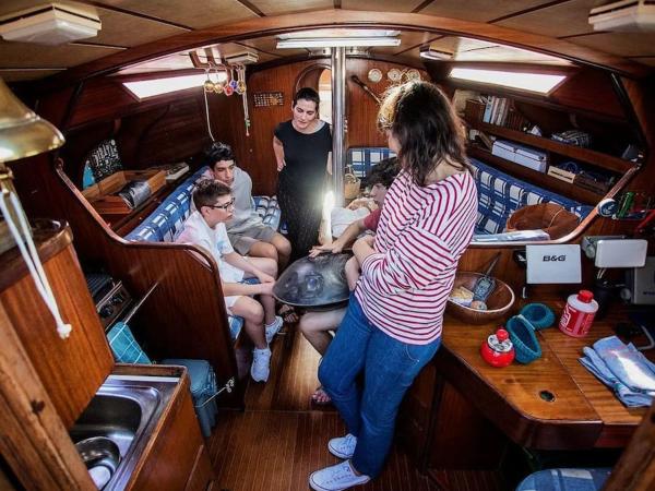 Valencia Sailing District - Barco para 5 en la Marina Norte : photo 5 de la chambre mobile home