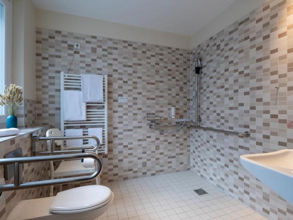 Best Western Hotel am Spittelmarkt : photo 1 de la chambre chambre double avec 2 lits simples