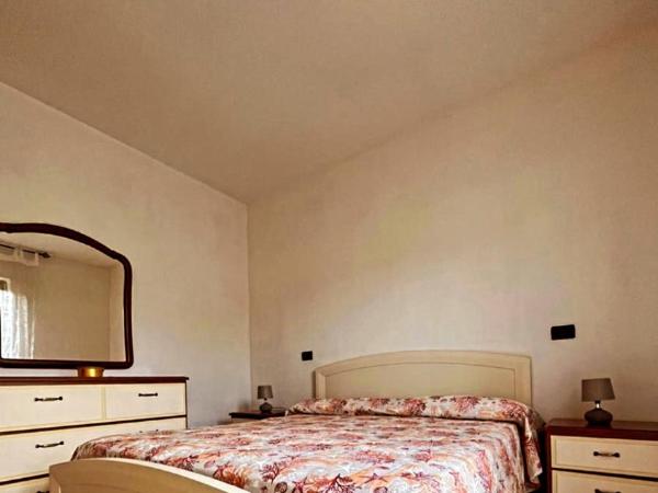 Case Vacanze Le Buganville : photo 7 de la chambre appartement 1 chambre avec terrasse