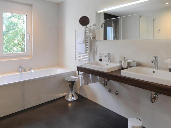 Hotel Du Nord : photo 6 de la chambre suite junior supérieure avec balcon