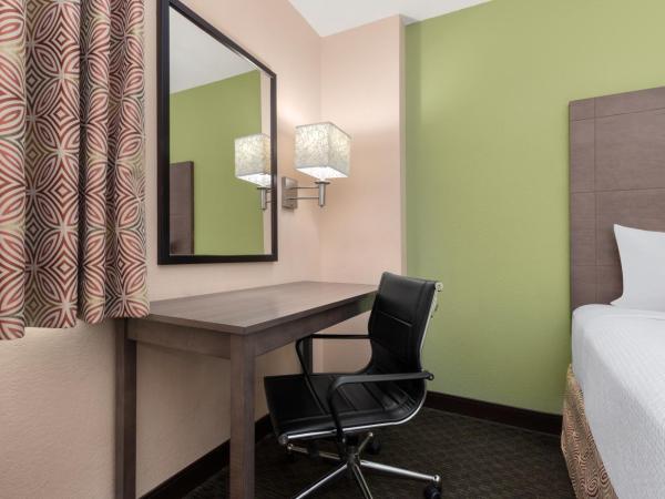 La Quinta by Wyndham San Antonio Medical Ctr. NW : photo 4 de la chambre chambre deluxe avec 2 lits doubles