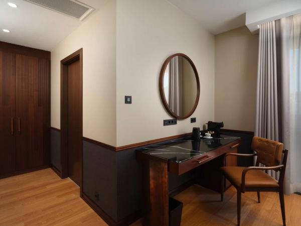 Iceland Parliament Hotel, Curio Collection By Hilton : photo 1 de la chambre chambre lit king-size classique