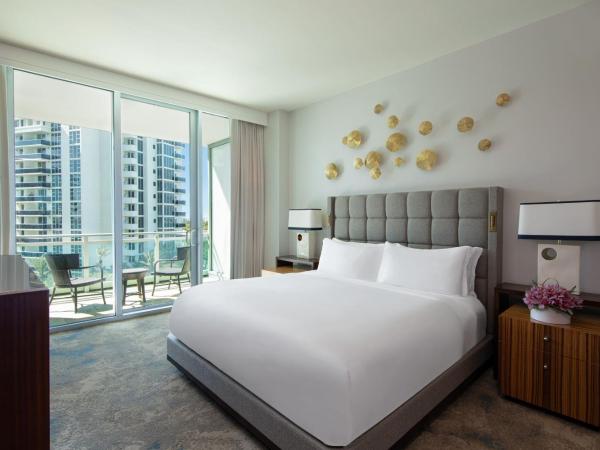 The Ritz-Carlton Bal Harbour, Miami : photo 6 de la chambre suite 2 chambres - vue sur littoral - chambre 1 : 1 lit king-size et chambre 2 : 1 lit king-size