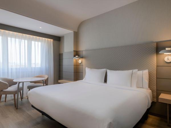 AC Hotel Carlton Madrid by Marriott : photo 1 de la chambre chambre lit king-size standard
