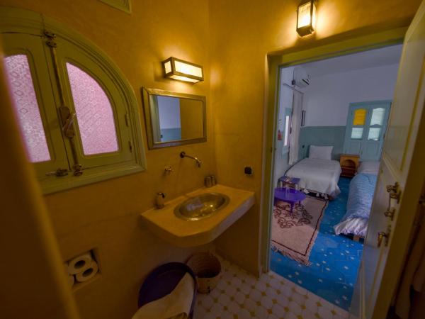 Maison d'hôtes Dar Farhana : photo 6 de la chambre chambre familiale standard