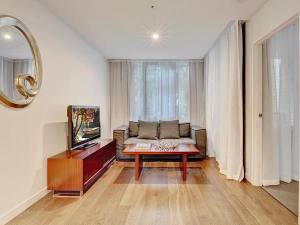 The Sebel Residences Melbourne Docklands Serviced Apartments : photo 8 de la chambre two-bedroom apartment with one queen bed and one double bed