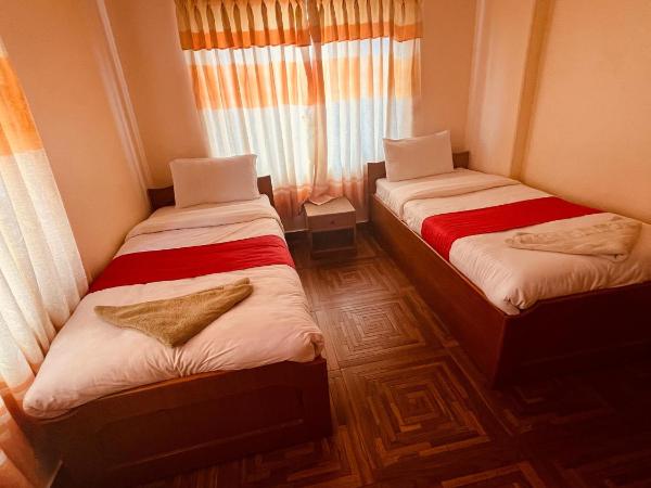 Hotel Global Inn : photo 7 de la chambre chambre double ou lits jumeaux standard