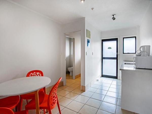 Oakwood Manor Motor Lodge : photo 4 de la chambre grand studio