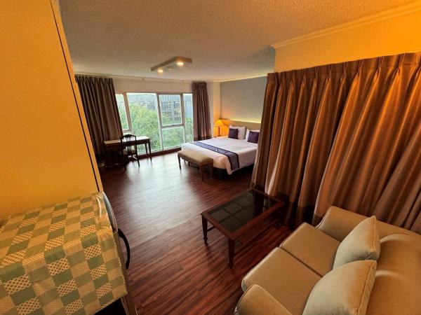 The Step Sathon : photo 3 de la chambre suite studio