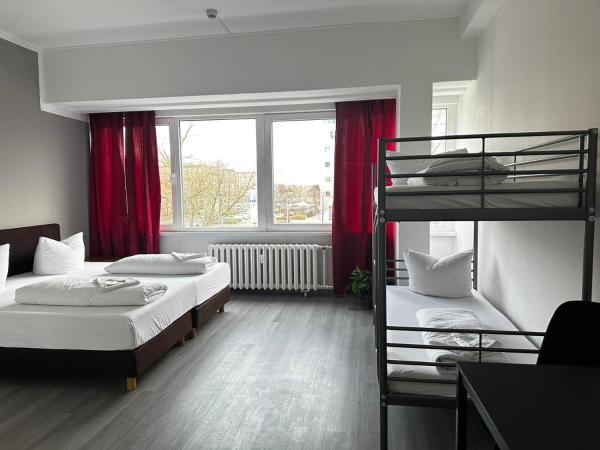 Ootel.com : photo 7 de la chambre chambre quadruple