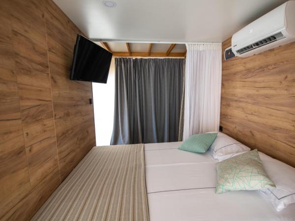 Arena One 99 Glamping : photo 8 de la chambre tente safari 2 chambres supérieure