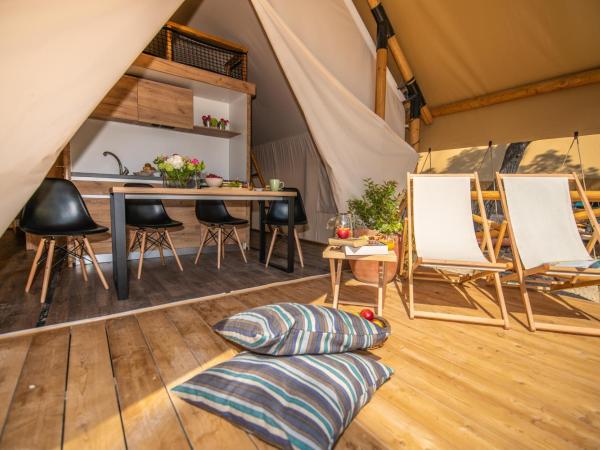 Arena One 99 Glamping : photo 6 de la chambre tente safari 2 chambres