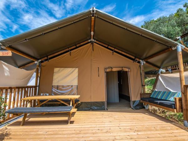 Arena One 99 Glamping : photo 1 de la chambre tente 2 chambres