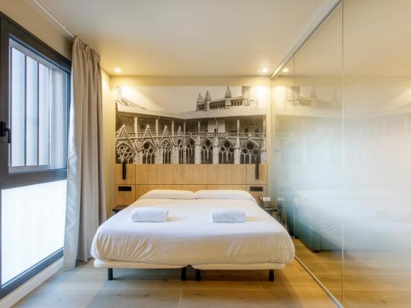 Hotel Landaben : photo 4 de la chambre studio supérieur