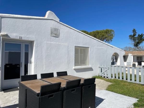 Hotel Mas des Lys : photo 3 de la chambre chambre familiale standard