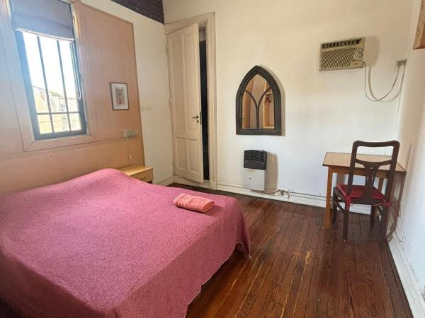 LGY Bed & Breakfast ONLY MEN : photo 8 de la chambre chambre double avec salle de bains privative