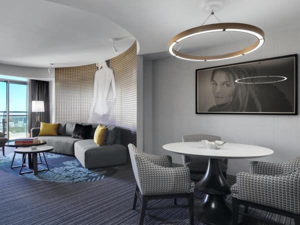 The Cosmopolitan Of Las Vegas : photo 3 de la chambre terrace suite fountain view