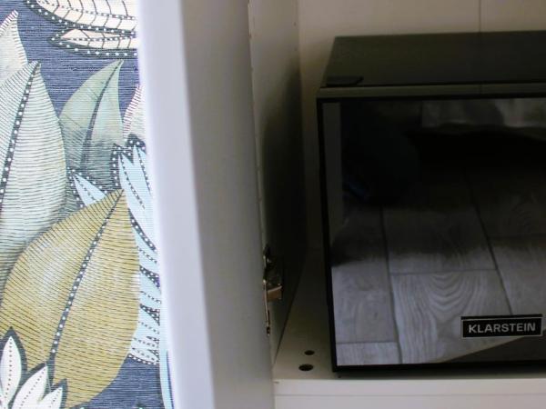 De Gasperi 55 : photo 10 de la chambre chambre lit queen-size avec balcon