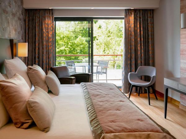 Hotel Parc Beaumont & Spa Pau - MGallery : photo 1 de la chambre suite familiale supérieure - 2 chambres communicantes - côté jardin