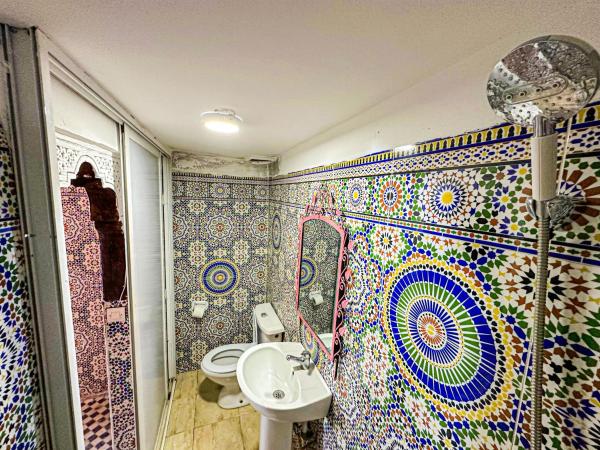 Hostel Speakeasy Fes : photo 5 de la chambre lit dans dortoir mixte de 6 lits