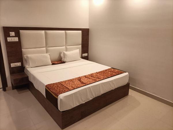 Hotel D Tark Near IGI Airport : photo 1 de la chambre chambre double deluxe