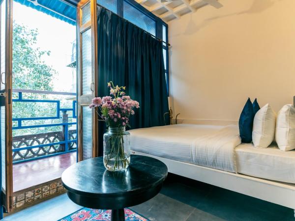 Barefoot Boutique Hotel Udaipur : photo 2 de la chambre chambre double avec balcon - vue sur mer