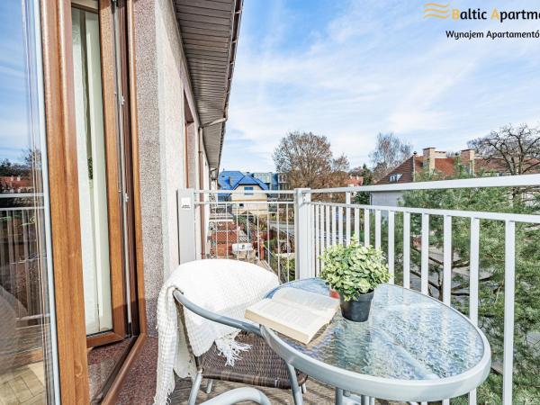 Baltic Apartments - Hotelik Przy Promenadzie : photo 1 de la chambre chambre double avec balcon