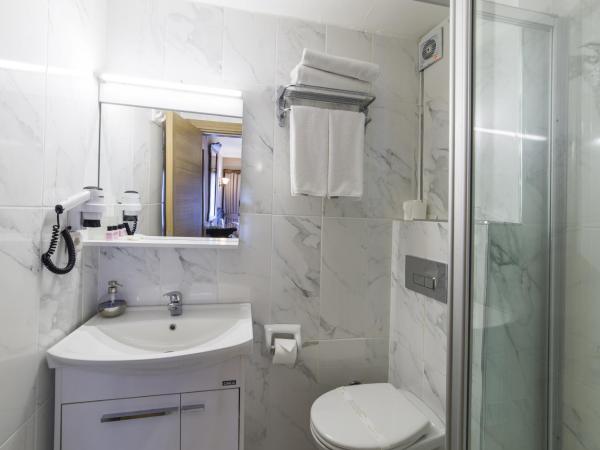 Naz Wooden House Inn : photo 5 de la chambre chambre double deluxe - vue sur mer