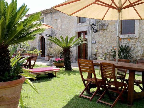 Villa Dei Papiri Fonte Ciane : photo 1 de la chambre suite en duplex