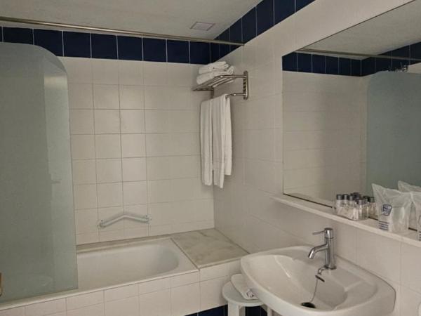 Hotel S´Aguarda : photo 1 de la chambre chambre triple sans terrasse