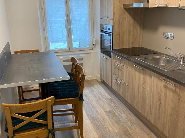 La Petite Auberge de Strasbourg : photo 2 de la chambre appartement standard