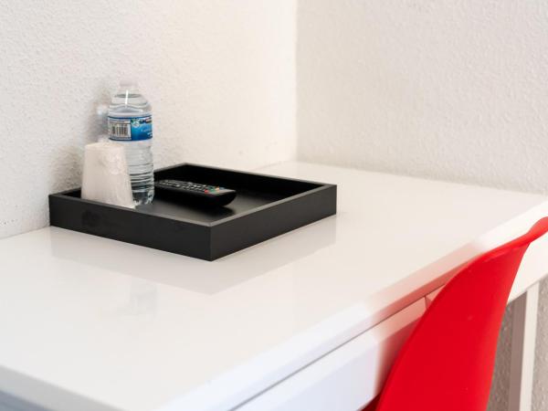 Hostal Josefina-Gran Vía : photo 5 de la chambre chambre triple basique