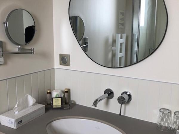 Family Golf Hotel : photo 9 de la chambre chambre double standard - vue sur cour