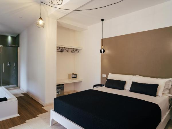 LIDO DEL FARO : photo 2 de la chambre chambre lit queen-size deluxe