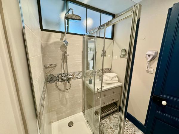 Les Suites de l'Enclos - L'Enclos de l'Evêché : photo 4 de la chambre studio supérieur