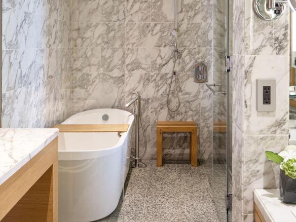 InterContinental Hotel Osaka, an IHG Hotel : photo 5 de la chambre suite junior lit king-size