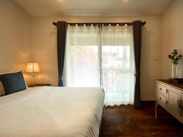 Teera villa chiang mai ทีร่าวิลล่าเชียงใหม่ : photo 5 de la chambre suite familiale avec balcon